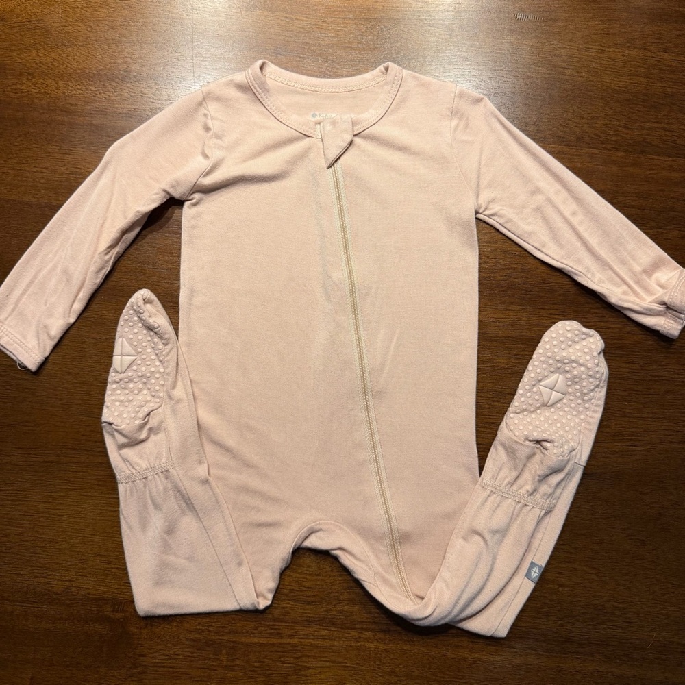 154 Kyte BABY Blush Kids One Piece Footie